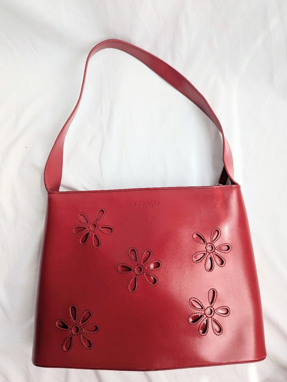 Kenneth Cole Reaction Floral Cutout Shoulder Bag Red Leather Y2K Purse